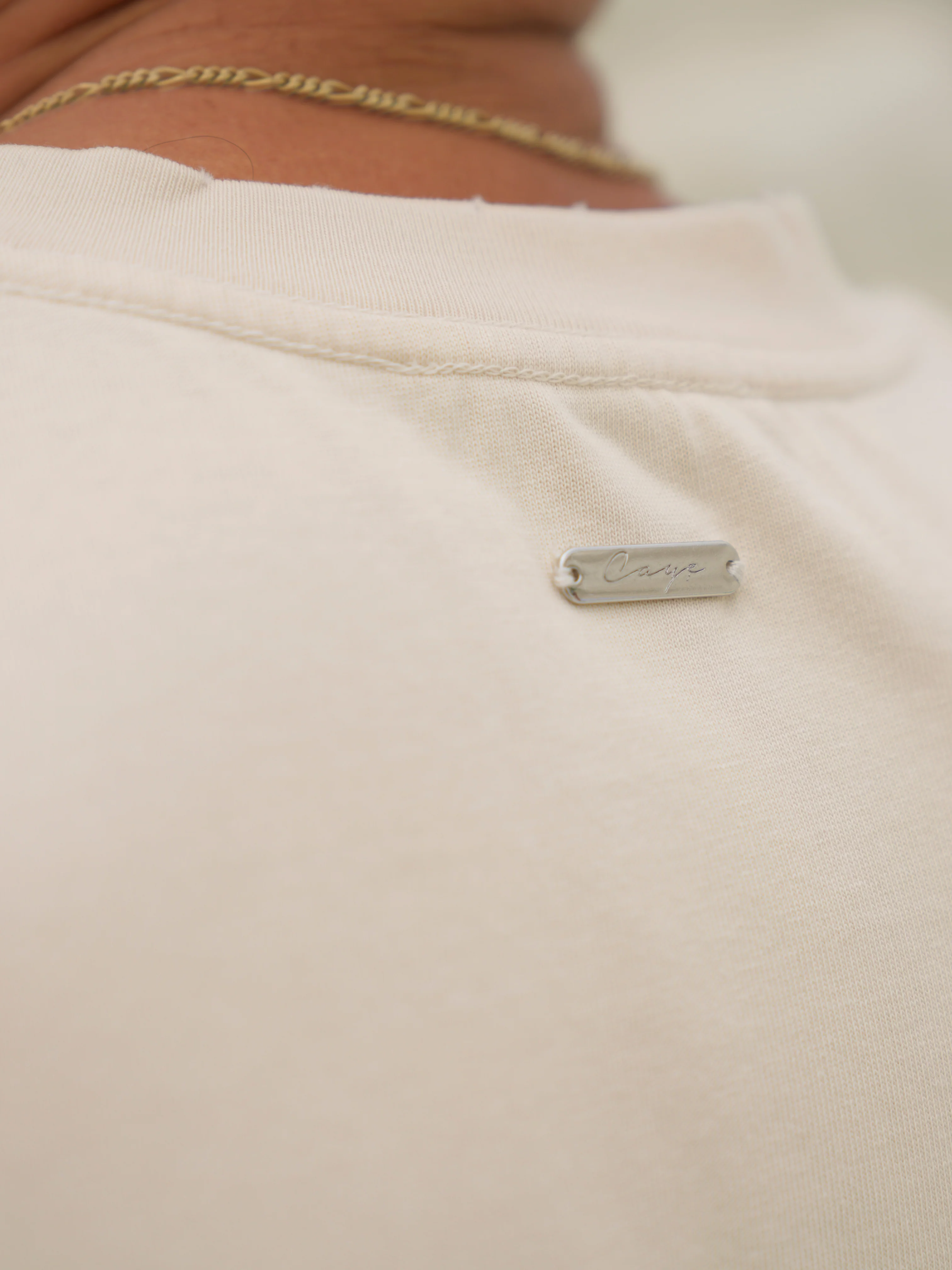 Cama T-Shirt - Creme - Image 4